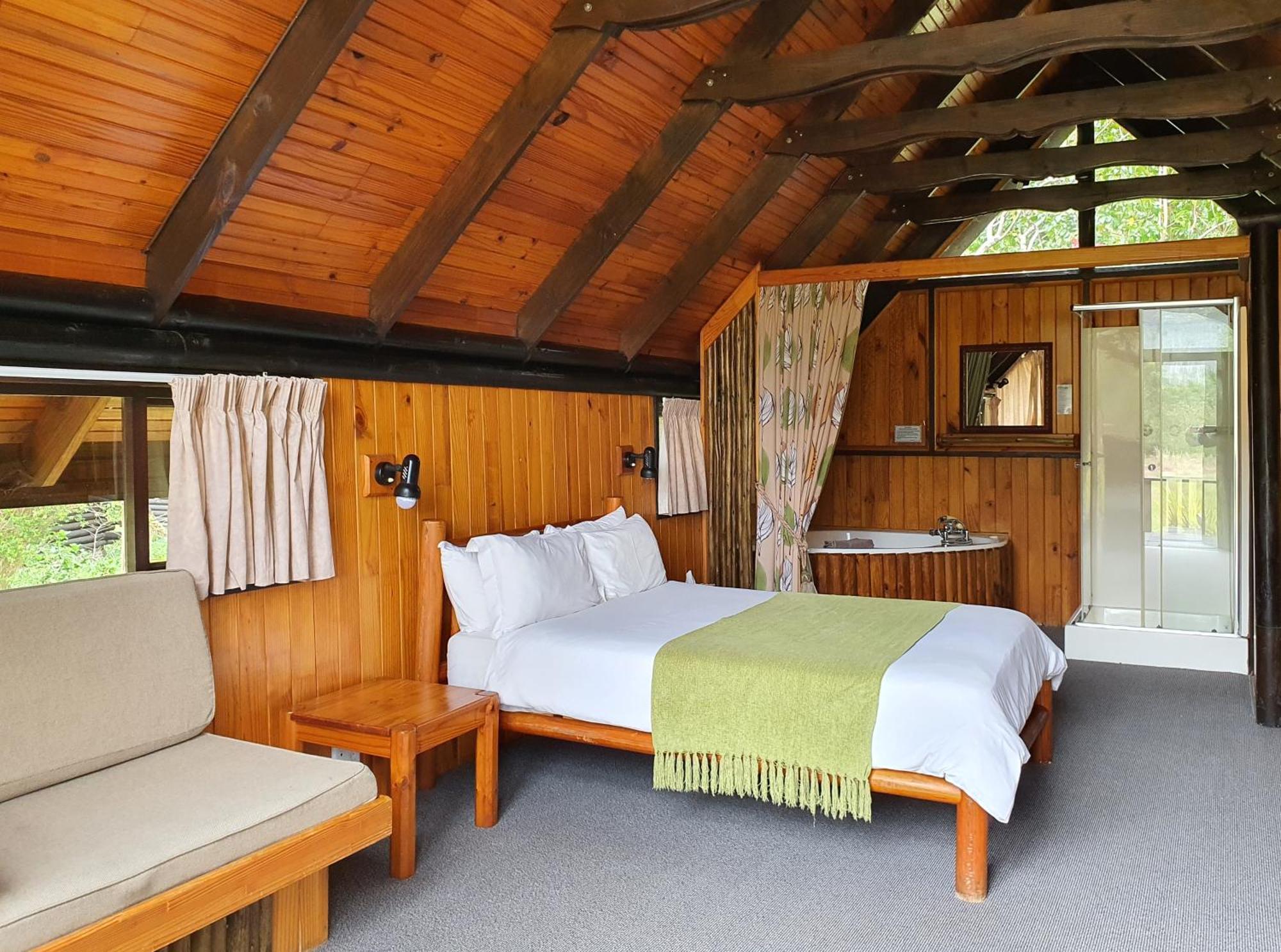 Tsitsikamma Lodge & Spa Stormsrivier Exterior photo